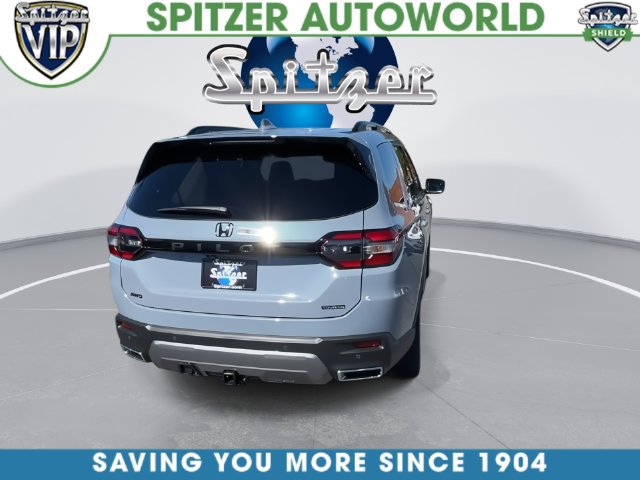 New 2026 Honda Pilot Touring image 13