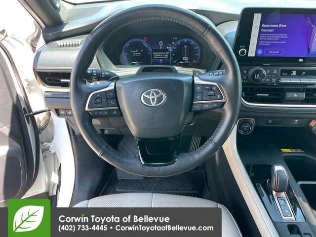 Used 2024 Toyota Grand Highlander AWD Hybrid image 14