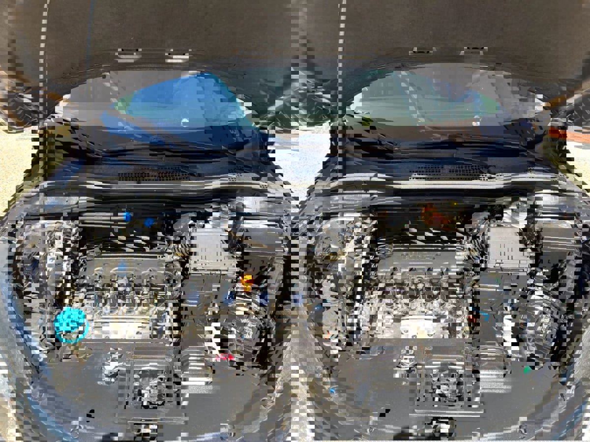 Used 2016 Honda HR-V LX image 26