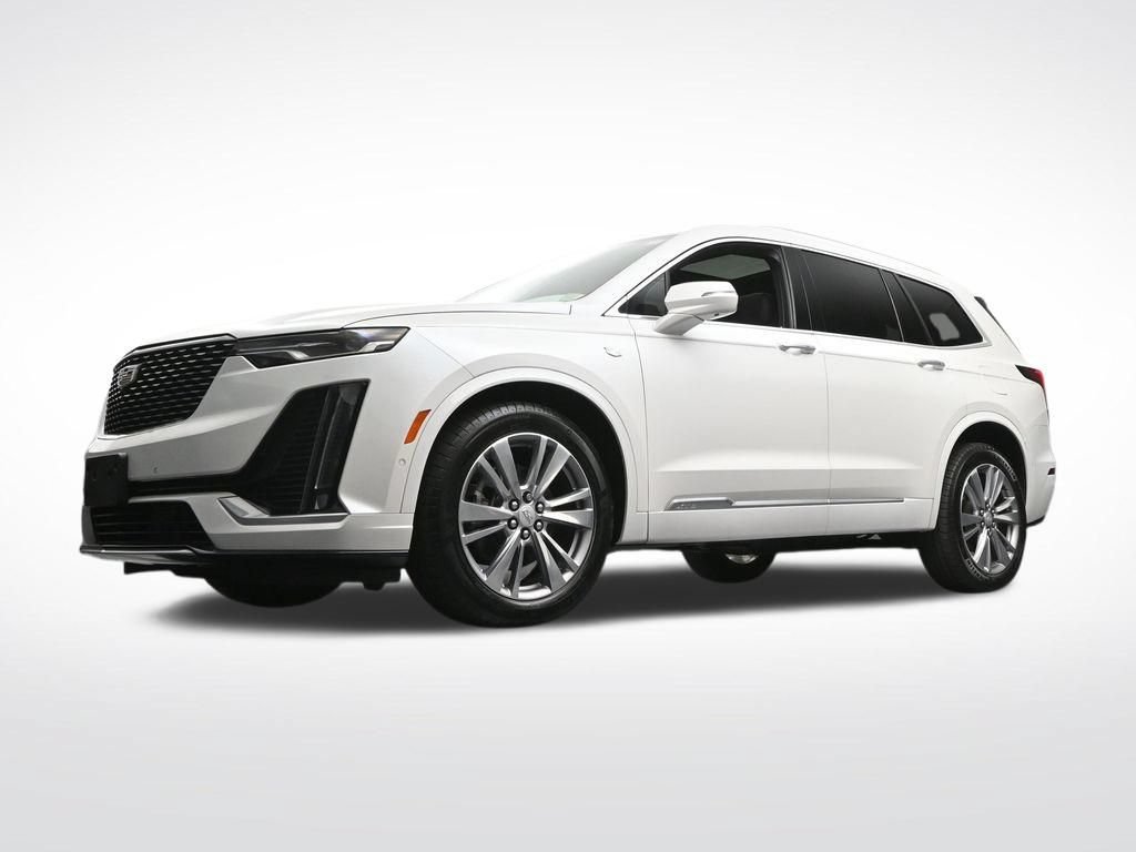 Used 2023 Cadillac XT6 Premium Luxury w/ Technology Package AWD/4WD image 24