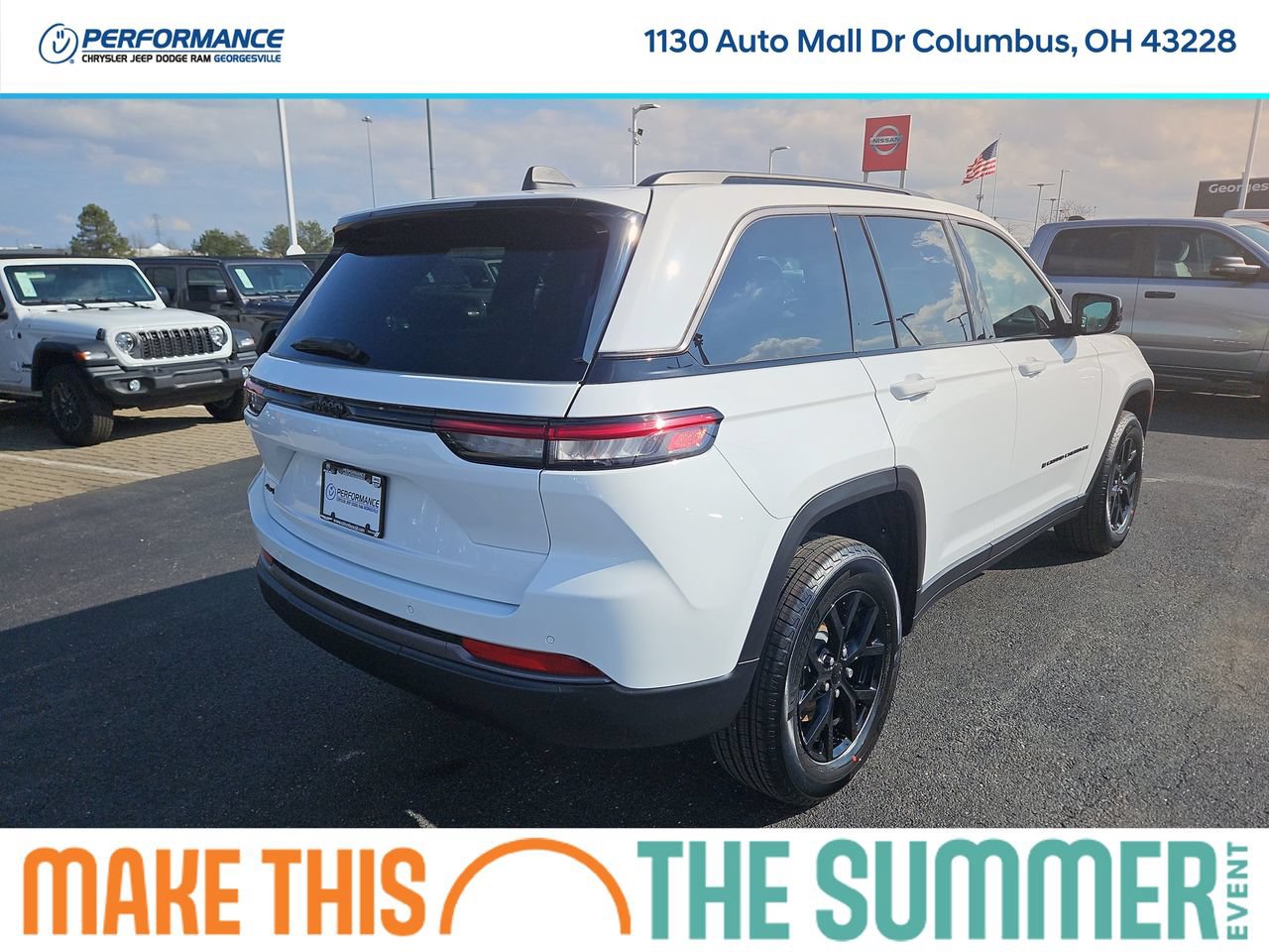 New 2026 Jeep Grand Cherokee Altitude AWD/4WD image 7