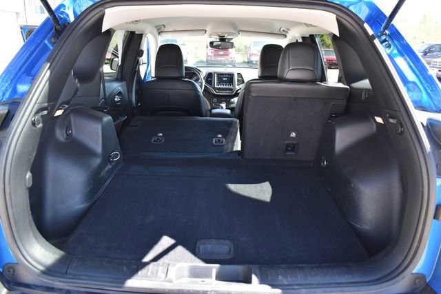 Used 2021 Jeep Cherokee Trailhawk AWD/4WD image 22