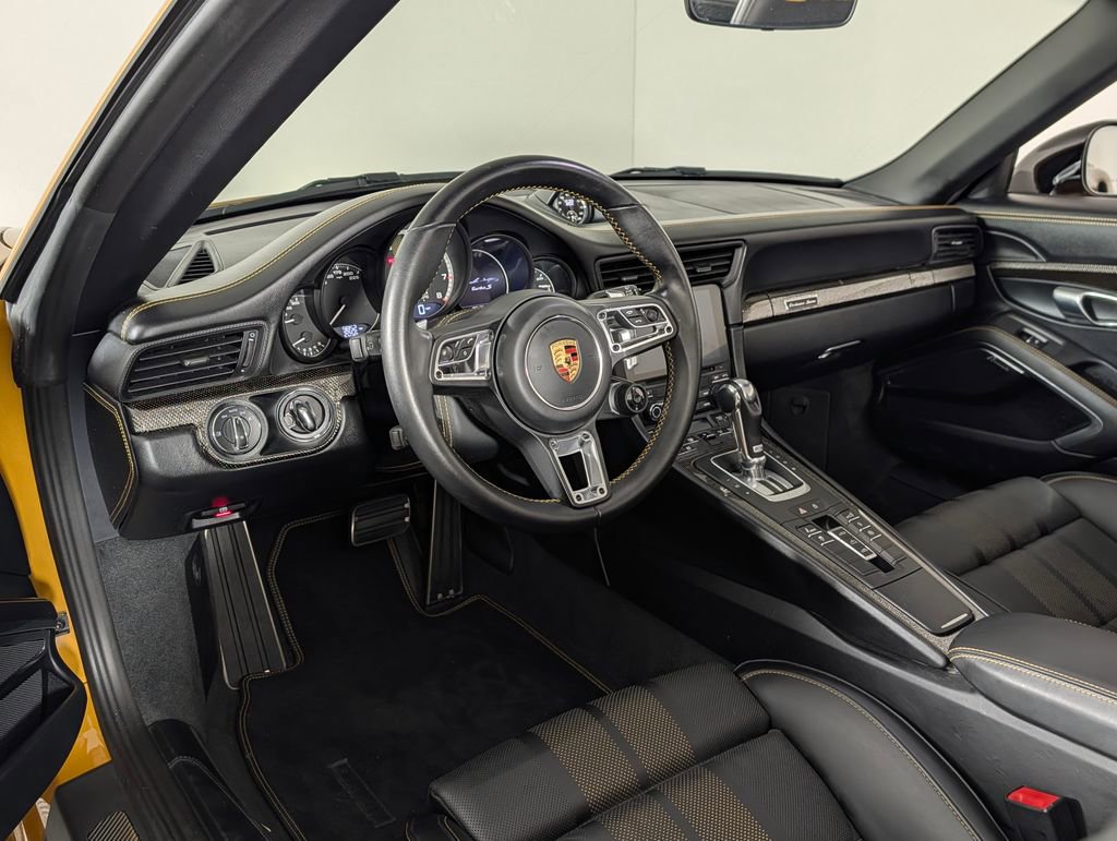Used 2019 Porsche 911 Turbo S image 4
