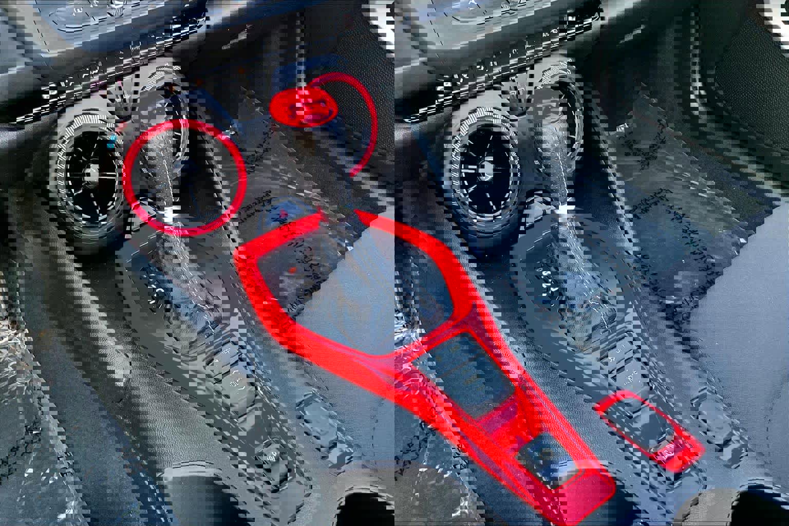 Used 2018 Chevrolet Camaro SS image 30