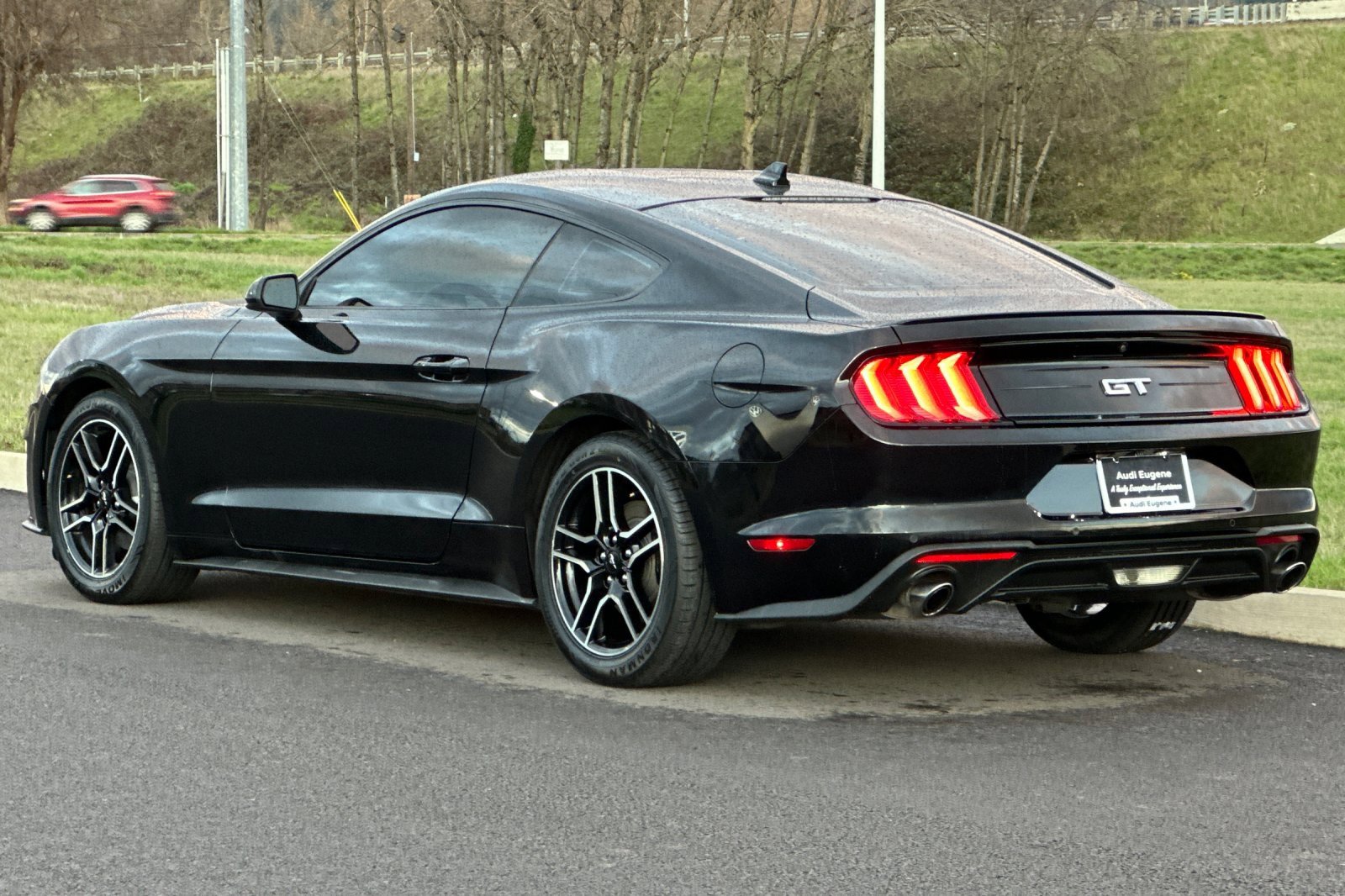 Used 2021 Ford Mustang Premium image 5