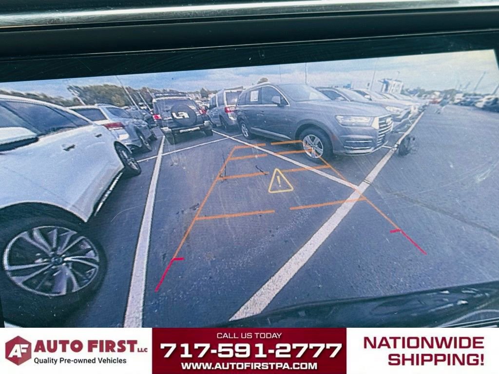 Used 2021 Buick Enclave Essence image 12