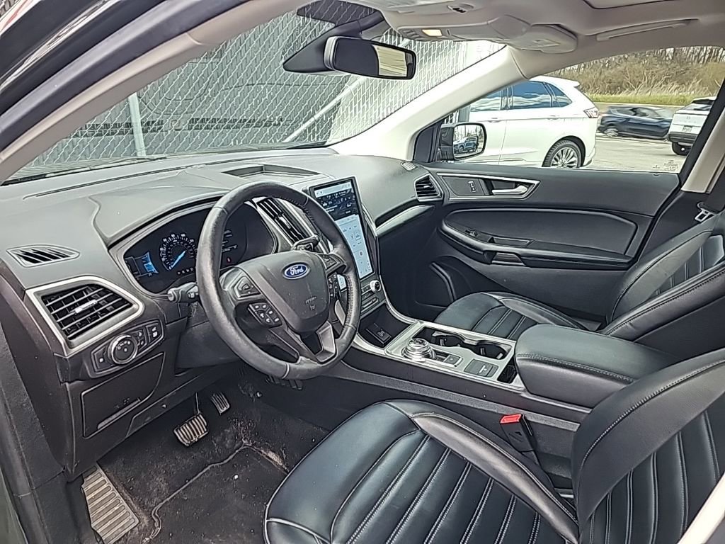 Used 2022 Ford Edge SEL w/ Convenience Package image 9