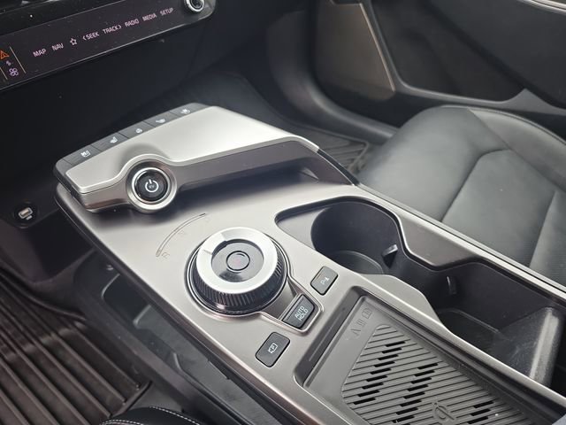 Used 2023 Kia EV6 Wind w/ Wind Technology Package image 28