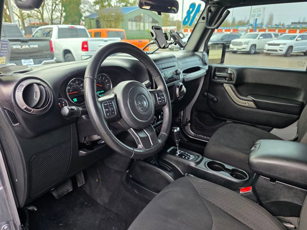 Used 2018 Jeep Wrangler Unlimited Sport w/ Connectivity Group image 24