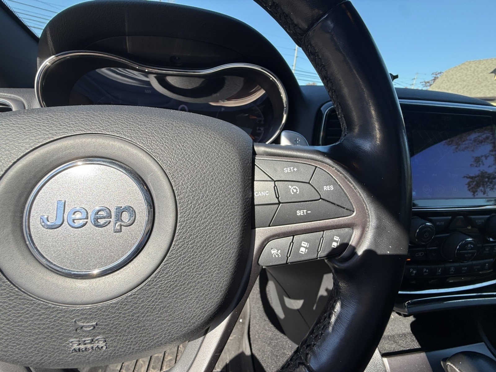 Used 2020 Jeep Grand Cherokee Limited X AWD/4WD image 20
