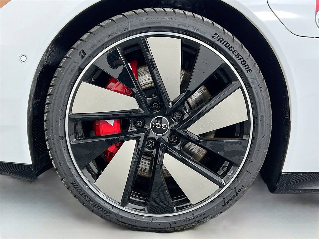 New 2026 Audi S e-tron GT Prestige AWD/4WD image 32