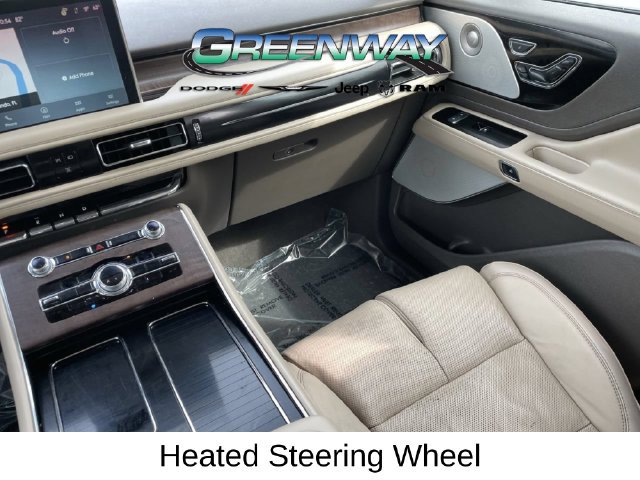 Used 2023 Lincoln Aviator Reserve w/ Equipment Group 201A AWD/4WD image 14
