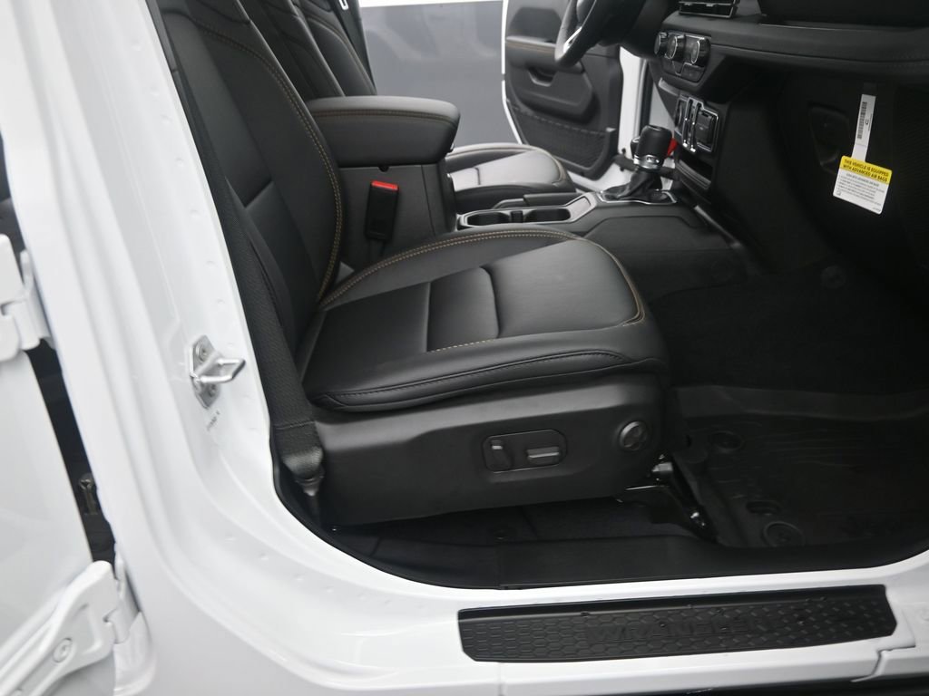 New 2026 Jeep Wrangler Sahara image 18