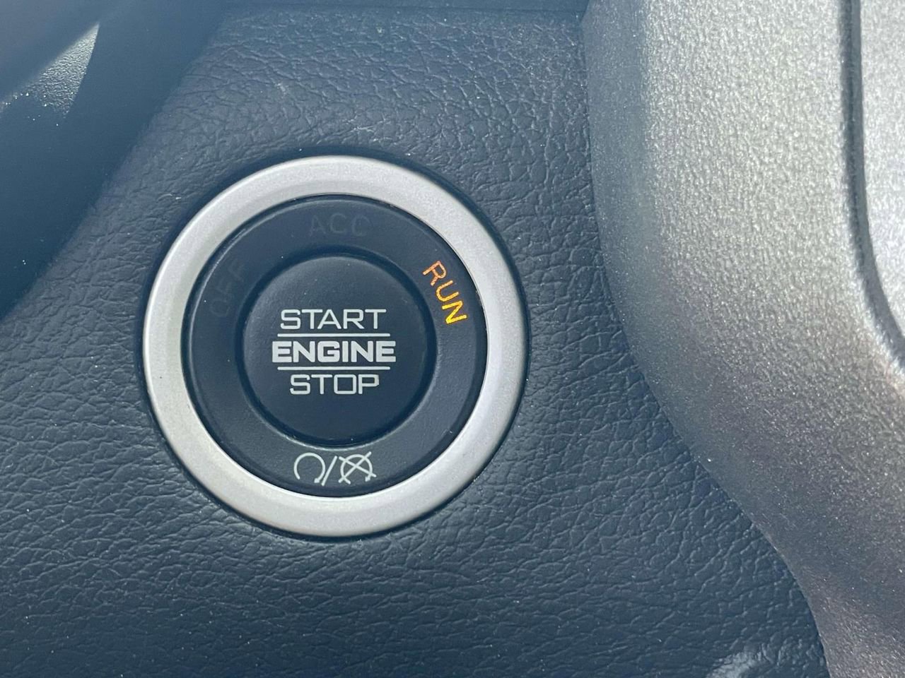 Used 2020 RAM 3500 Tradesman w/ Chrome Appearance Group image 28