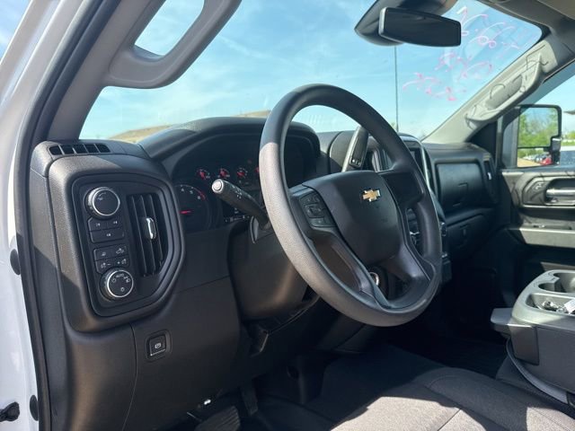 Used 2024 Chevrolet Silverado 2500 Custom w/ Custom Value Package AWD/4WD image 13