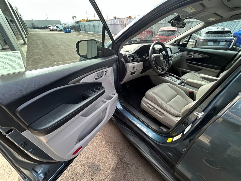 Used 2022 Honda Pilot EX-L image 11