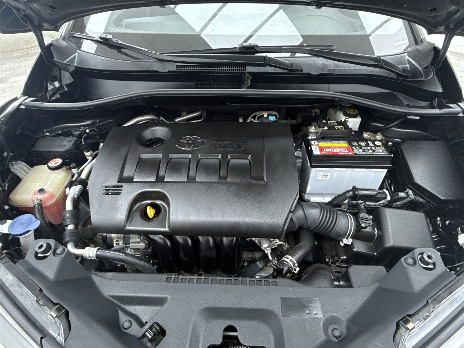 Used 2018 Toyota C-HR XLE image 35