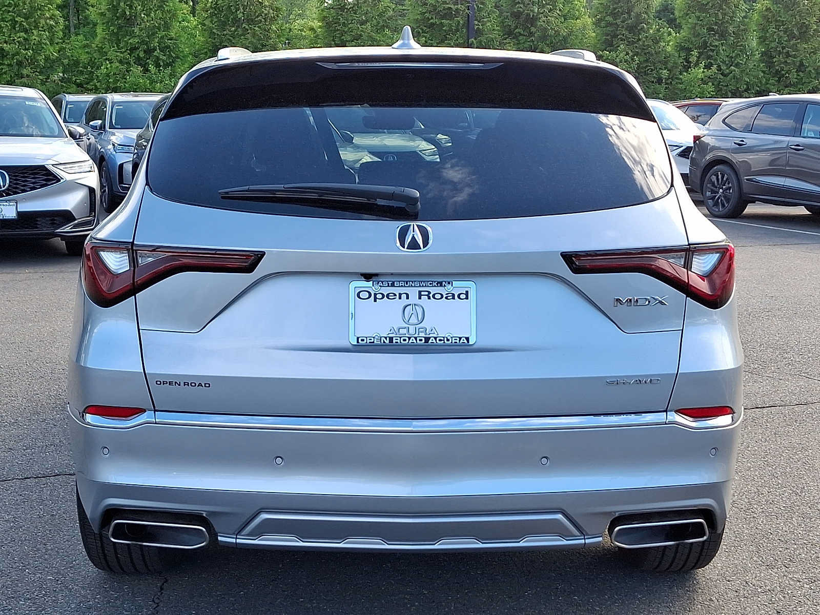 Certified 2026 Acura MDX w/ Advance Package AWD/4WD image 5