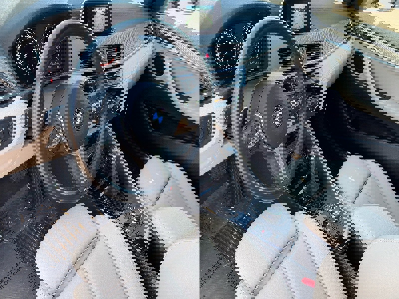 Used 2018 BMW X2 sDrive28i w/ M SportX Package image 16