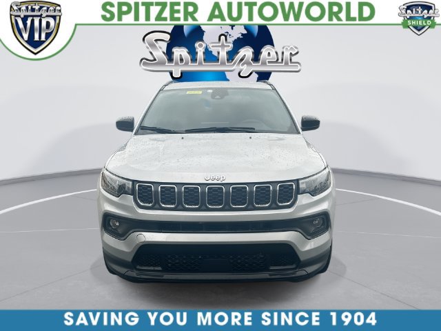 Certified 2024 Jeep Compass Latitude AWD/4WD image 4