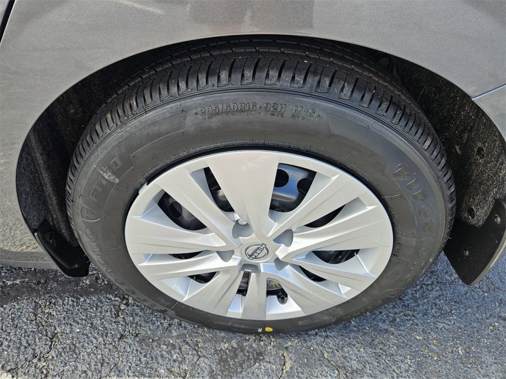 New 2025 Nissan Sentra S image 8