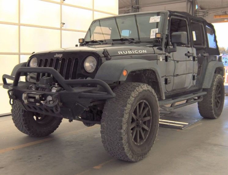 Used 2014 Jeep Wrangler Unlimited Rubicon w/ Connectivity Group AWD/4WD image 2