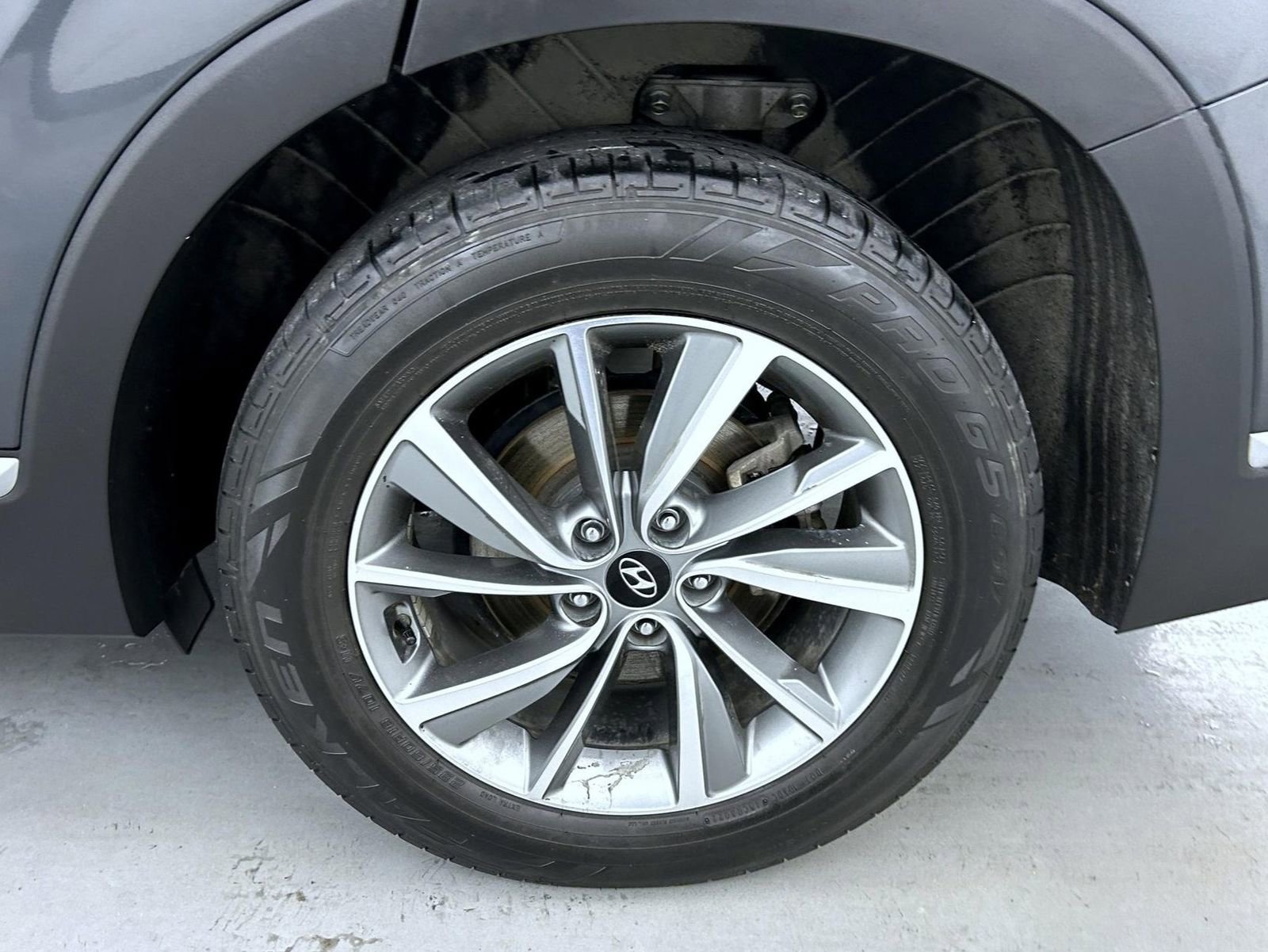 Used 2020 Hyundai Santa Fe SEL w/ Convenience + Premium Package image 22