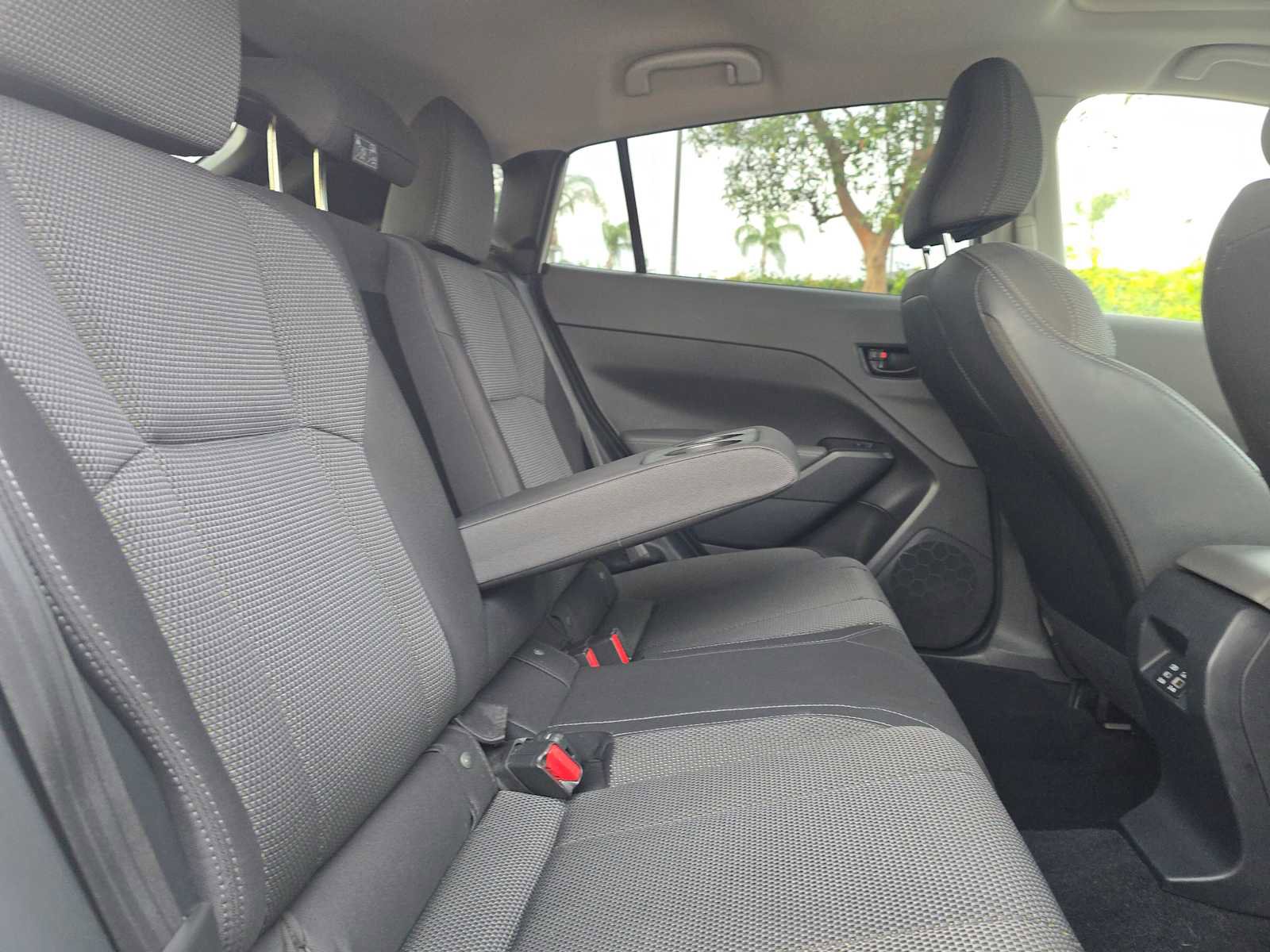 Used 2024 Subaru Crosstrek 2.0i Premium image 12