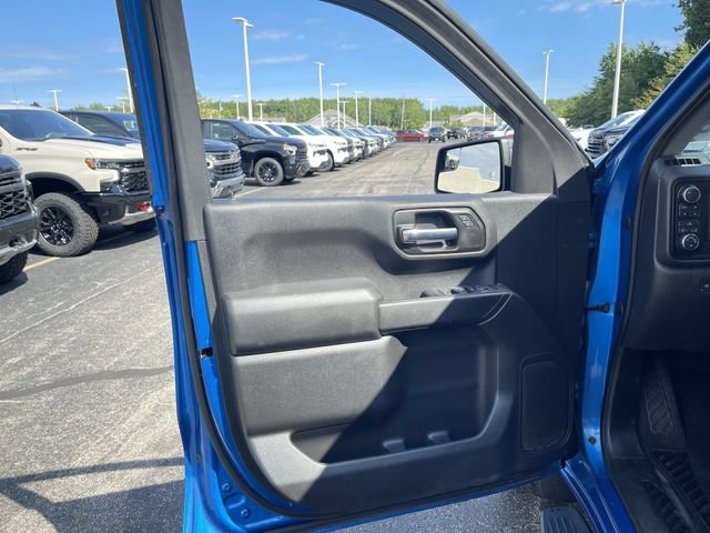 Certified 2022 Chevrolet Silverado 1500 Custom Trail Boss w/ LPO, Dark Essentials Package AWD/4WD image 21