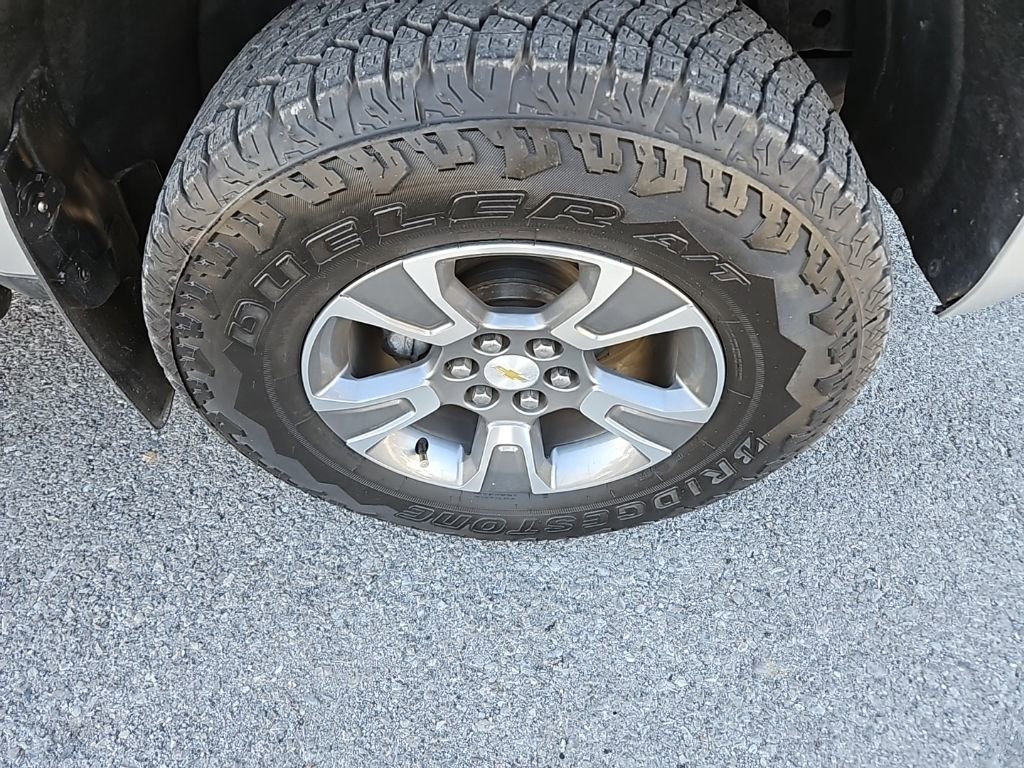 Used 2018 Chevrolet Colorado Z71 image 12