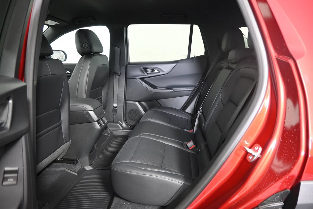 Used 2026 Chevrolet Equinox LT w/ Convenience Package II AWD/4WD image 17