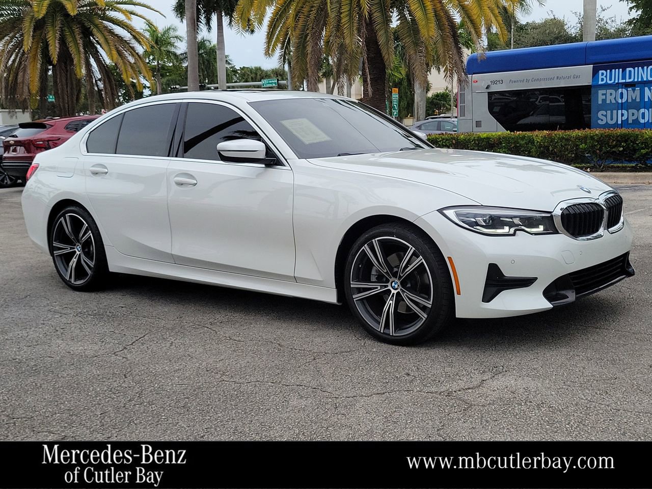 Used 2021 BMW 330i Sedan image 1