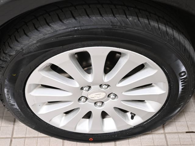 Used 2010 Subaru Impreza 2.5i Premium AWD/4WD image 16
