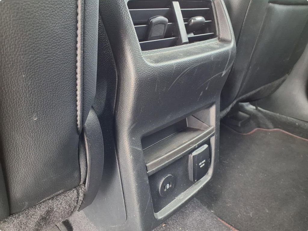 Used 2022 Ford Edge ST-Line AWD/4WD image 31