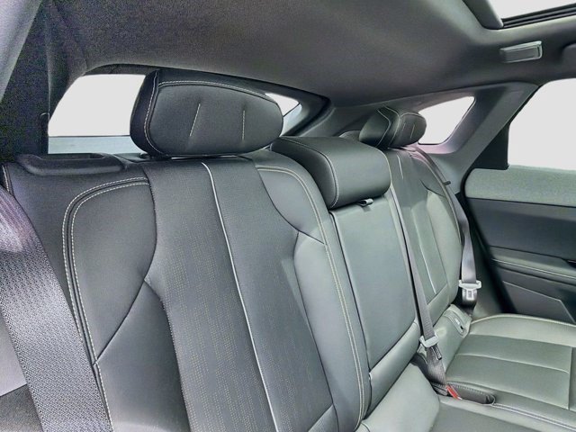 Certified 2025 Cadillac Optiq Sport 2 w/ LPO, Floor Liner Package AWD/4WD image 29