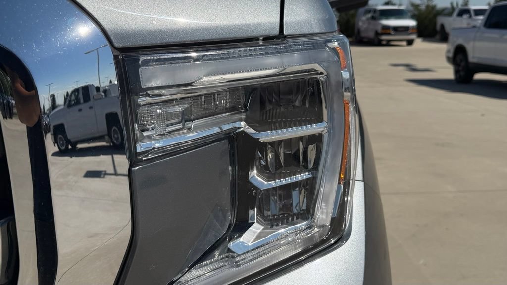 Used 2019 GMC Sierra 1500 Denali w/ Denali Ultimate Package AWD/4WD image 9
