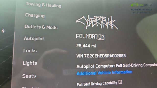 Used 2024 Tesla Cybertruck AWD Crew Cab image 37