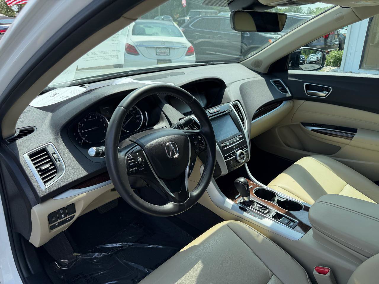 Used 2020 Acura TLX FWD image 10