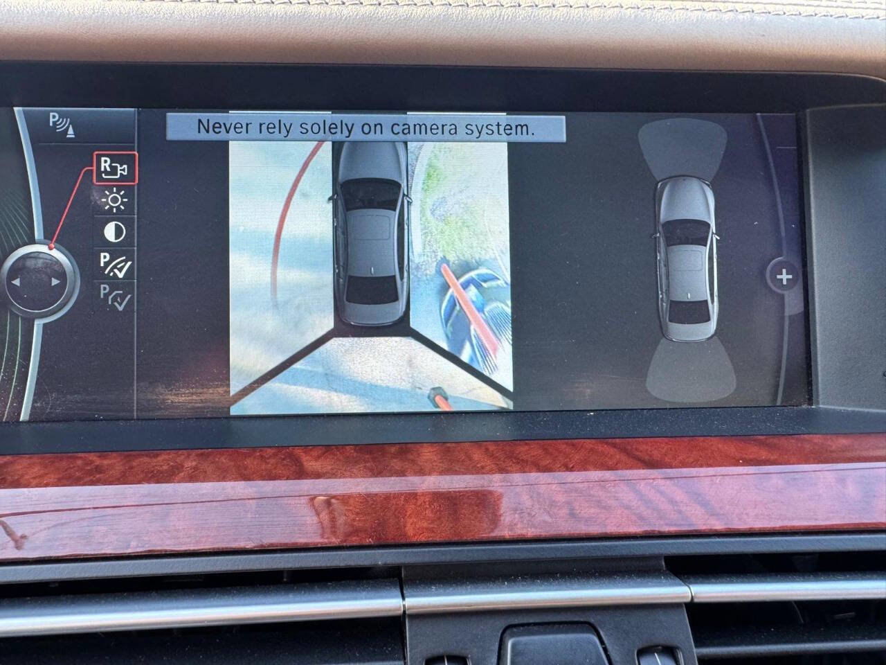 Used 2012 BMW ALPINA B7 xDrive LWB w/ Luxury Rear Seating Pkg image 29