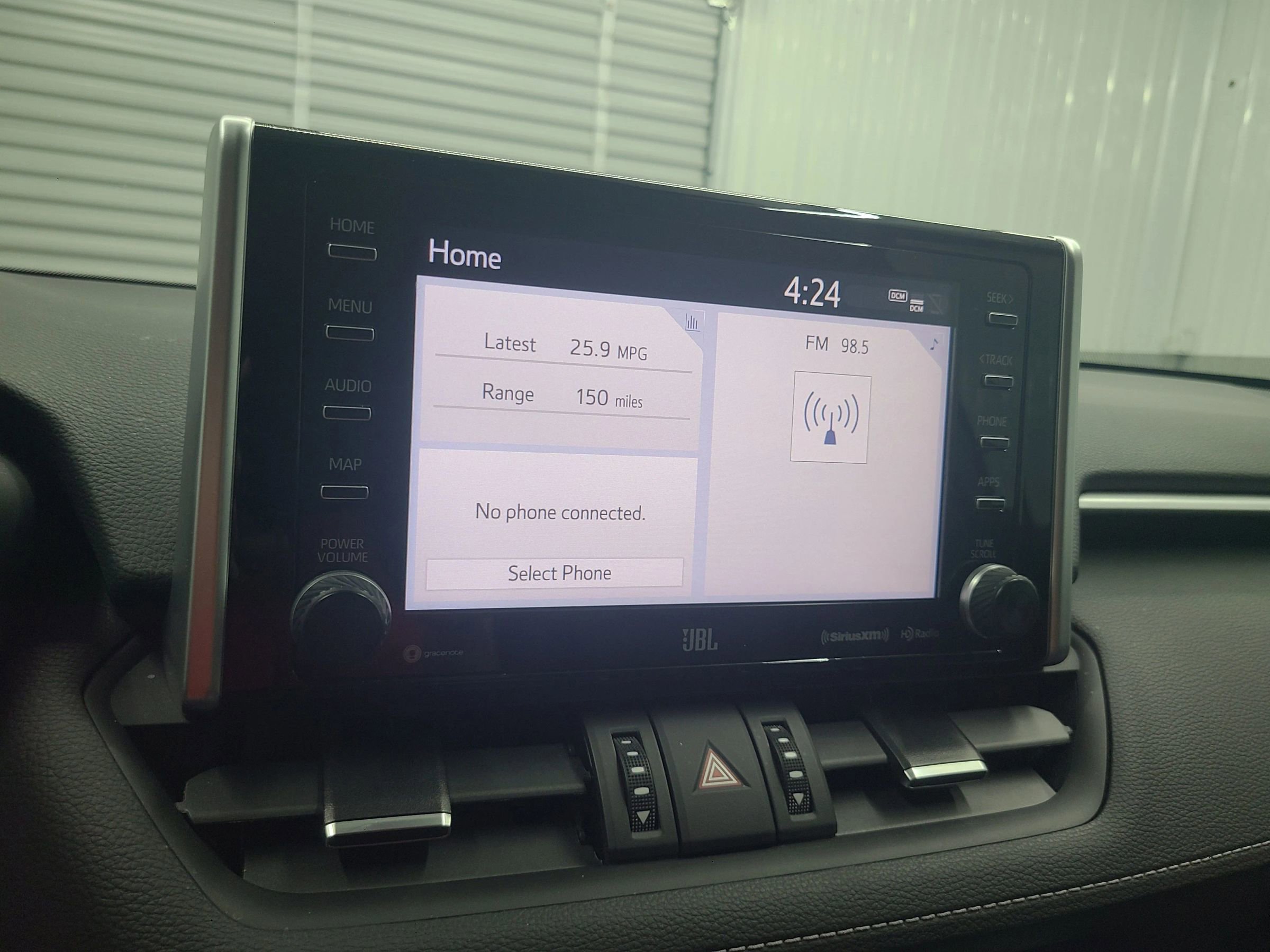 Used 2020 Toyota RAV4 XLE Premium AWD/4WD image 33