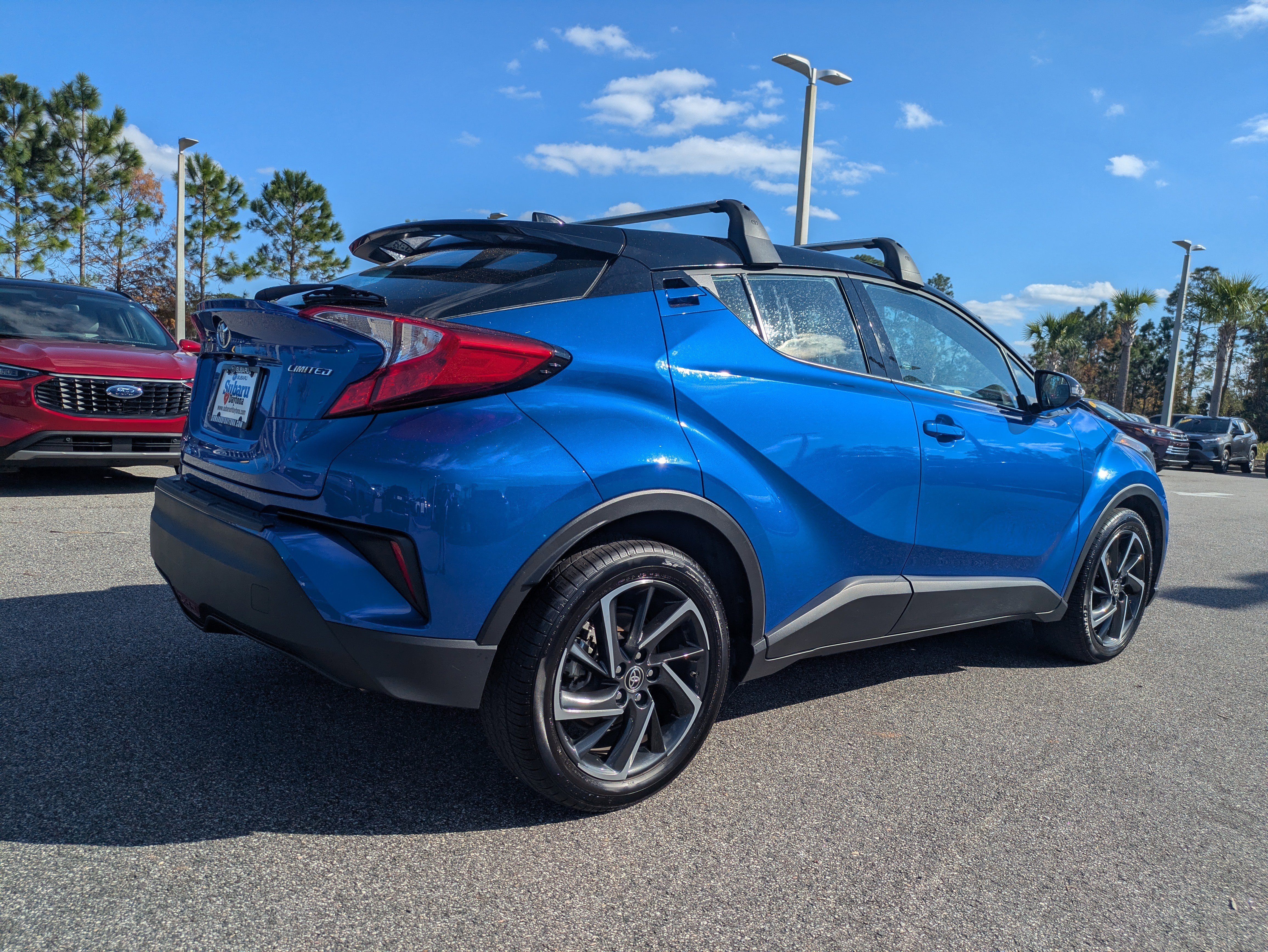 Used 2021 Toyota C-HR Limited image 4