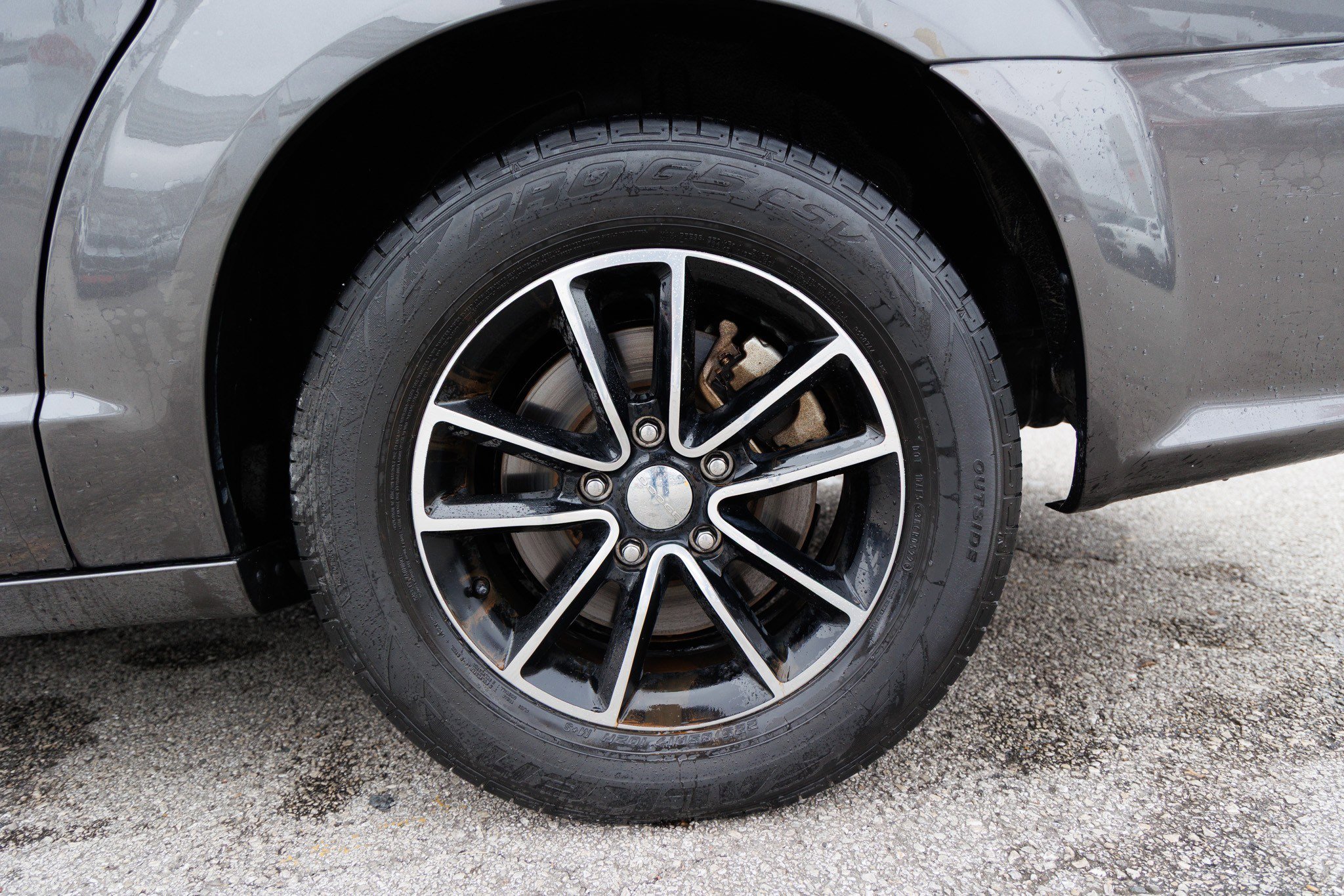 Used 2018 Dodge Grand Caravan SE image 12