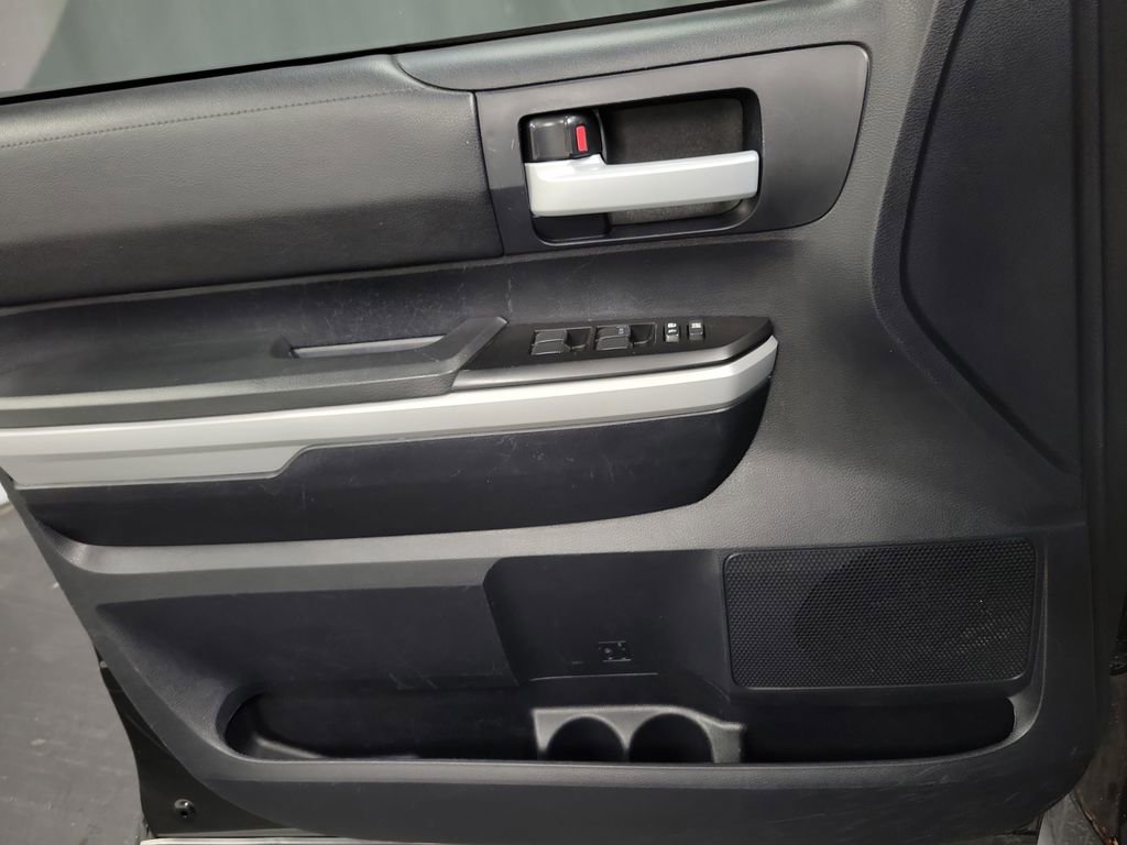 Used 2019 Toyota Tundra SR5 w/ SR5 Upgrade Package image 22