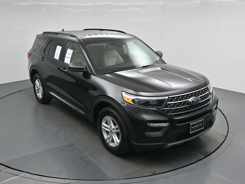 Used 2024 Ford Explorer XLT w/ Equipment Group 202A image 38
