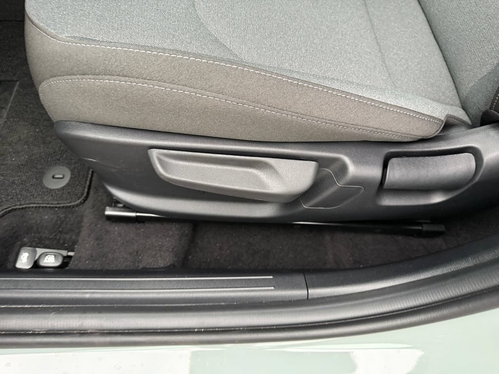 New 2026 Kia K4 FWD image 16