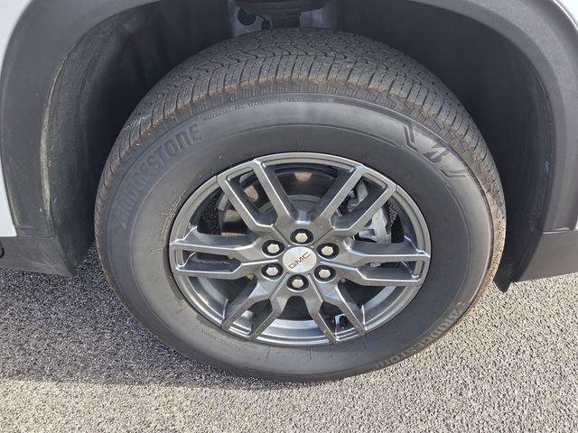 Used 2025 GMC Acadia Elevation image 18