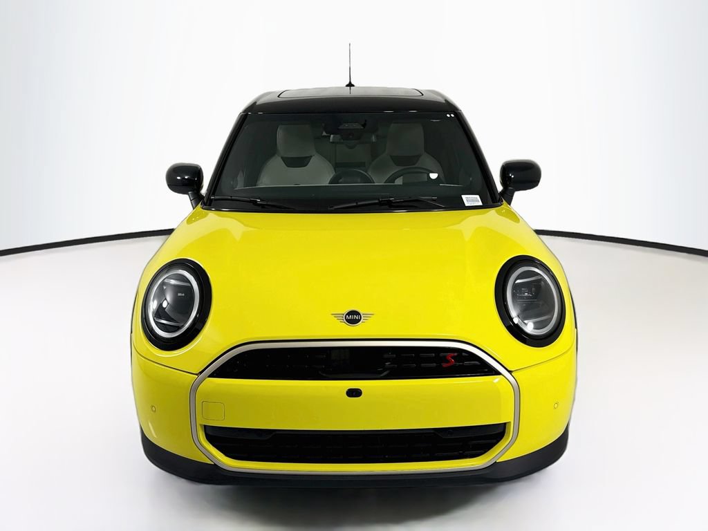 Used 2025 MINI Cooper S FWD image 2