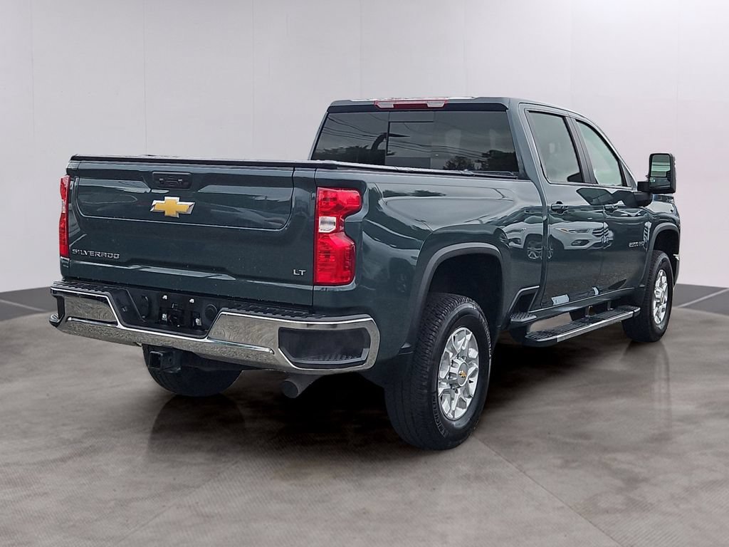 Used 2026 Chevrolet Silverado 2500 LT AWD/4WD image 4