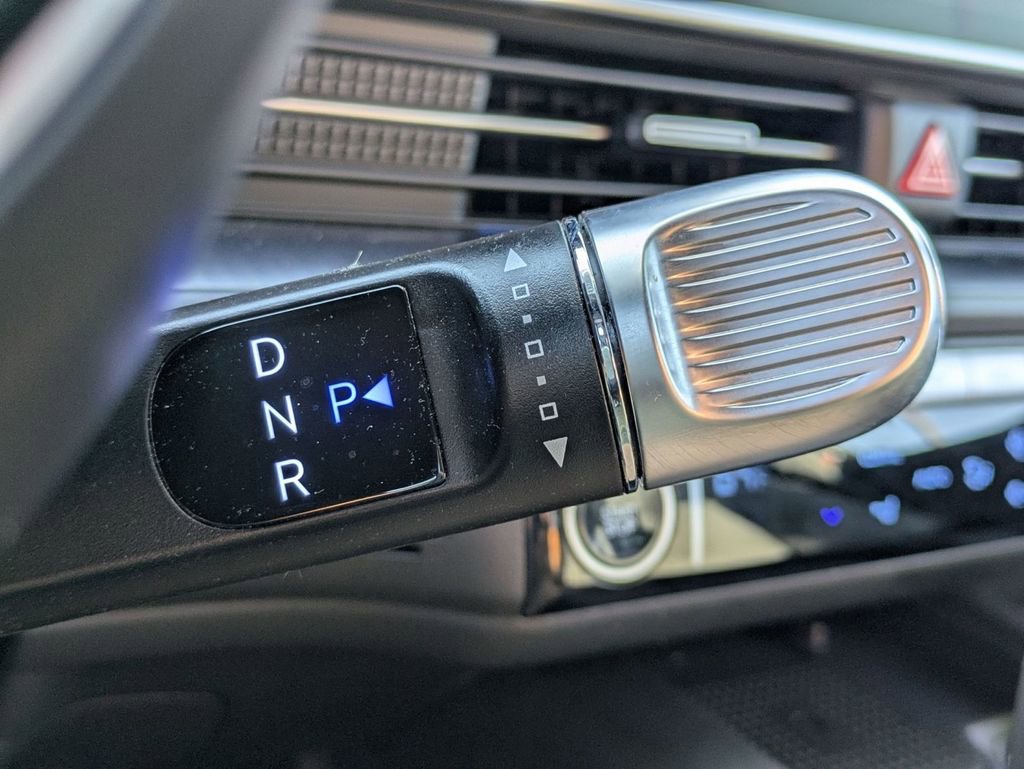 Used 2024 Hyundai Ioniq 6 SEL image 19