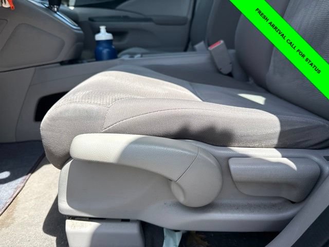 Used 2014 Honda CR-V LX image 27